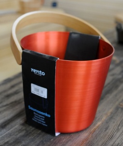 TAMMER-TUKKU Алюминиевое ведро с гнутой бамбуковой ручкой RENTO, CRANBERRY RED 227176
