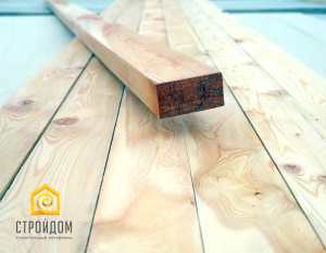 Доска строганная 45х145х2м лиственница